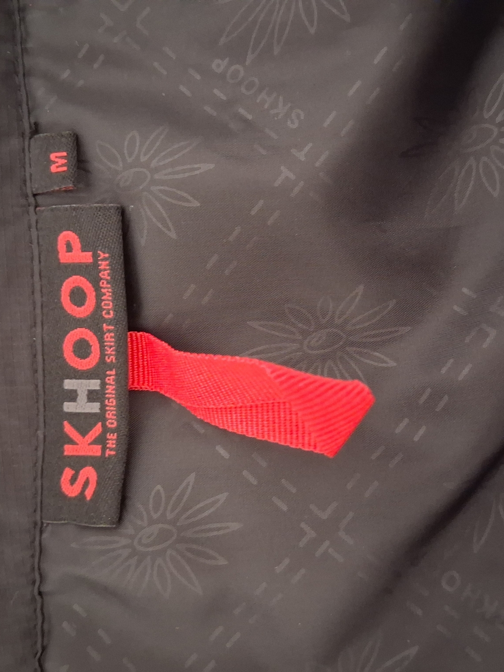 SKHOOP Ski-Style Black Insulated Mini Skirt Medium - Picture 3 of 7